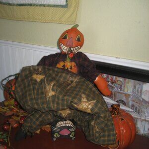 Hand made Primitive Topsy Turvey Doll! Pumpkin and Black Cat!